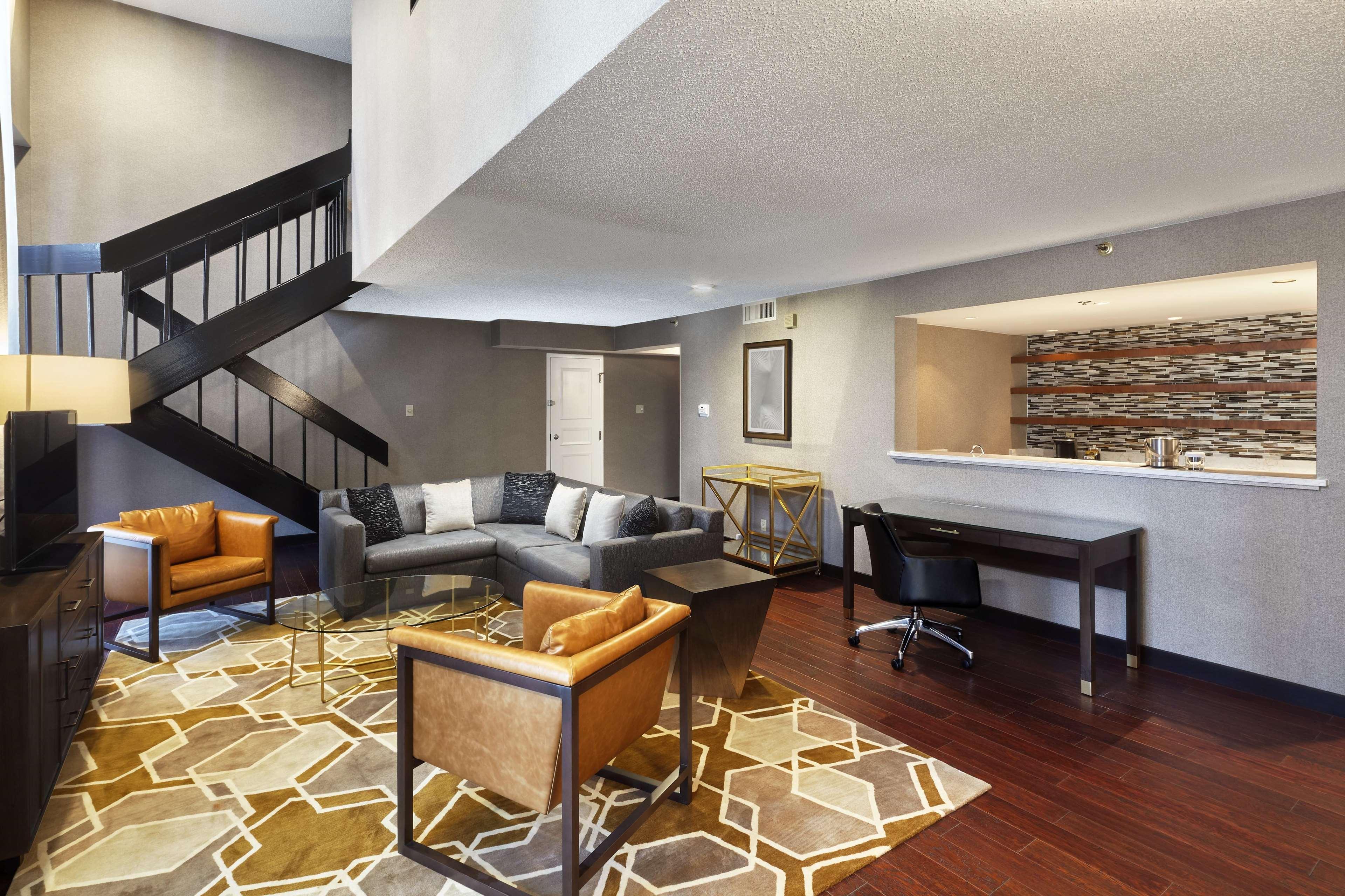 Hotel Doubletree By Hilton Dallas Near The Galleria Addison