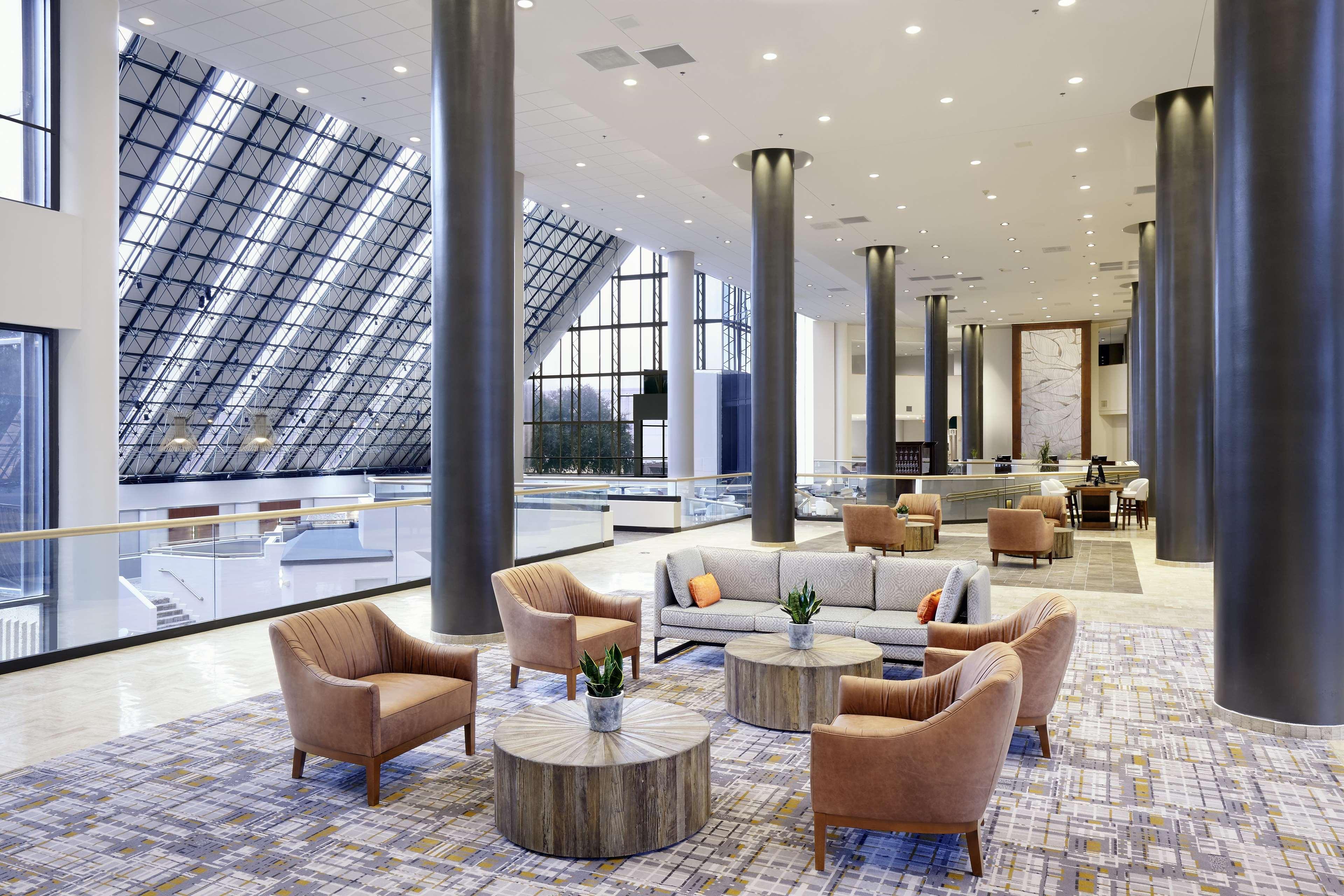 Hotel Doubletree By Hilton Dallas Near The Galleria Addison