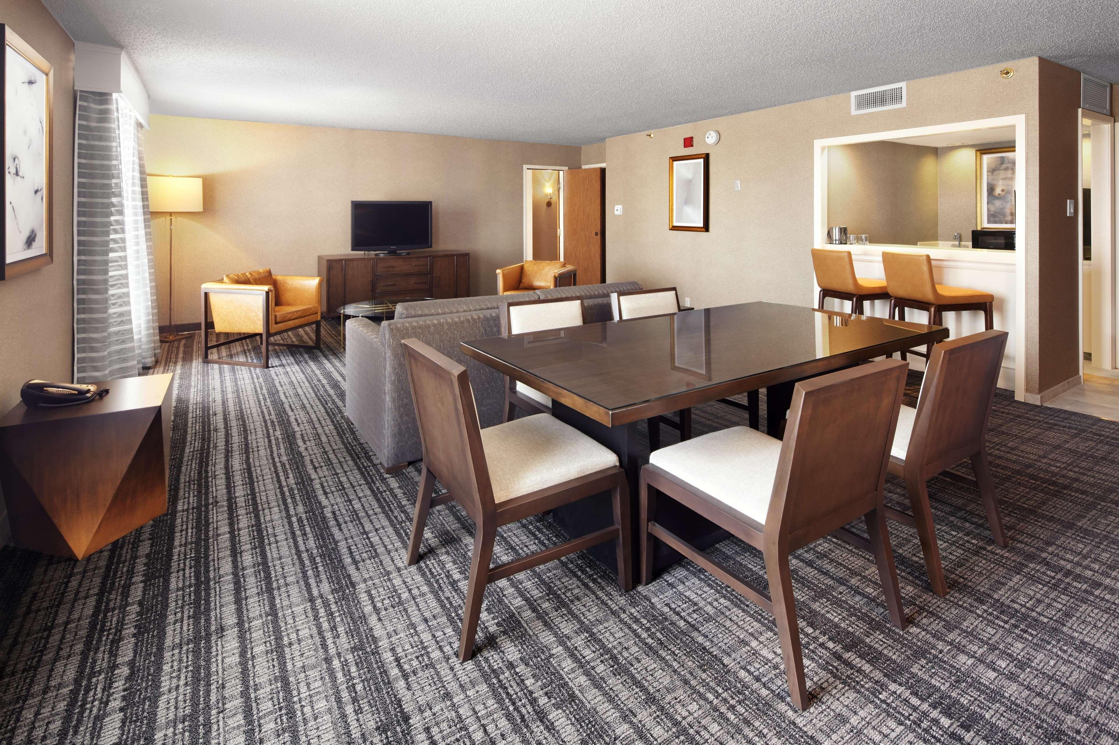 Doubletree By Hilton Dallas Near The Galleria Hotel 3*