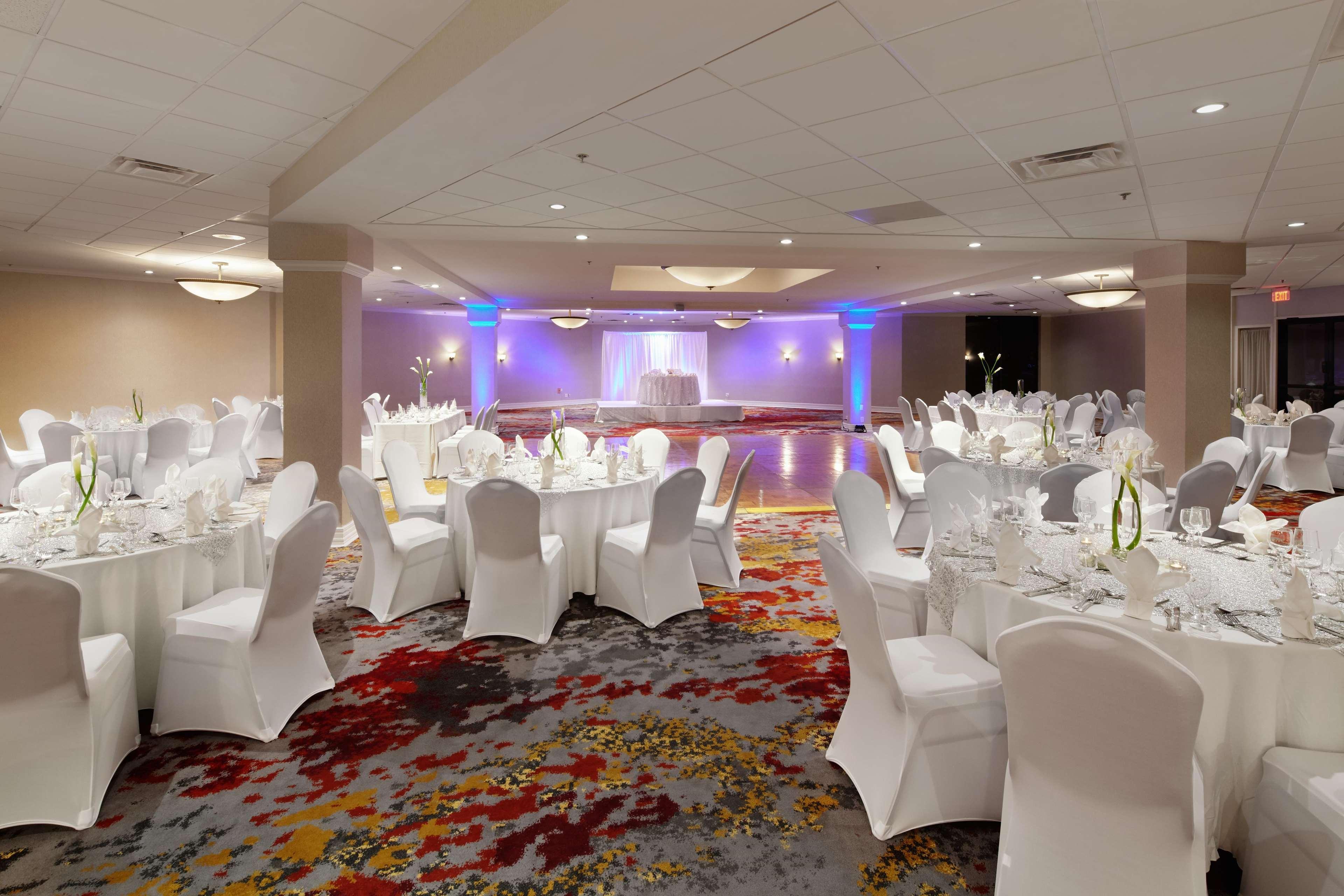 Doubletree By Hilton Dallas Near The Galleria 3*