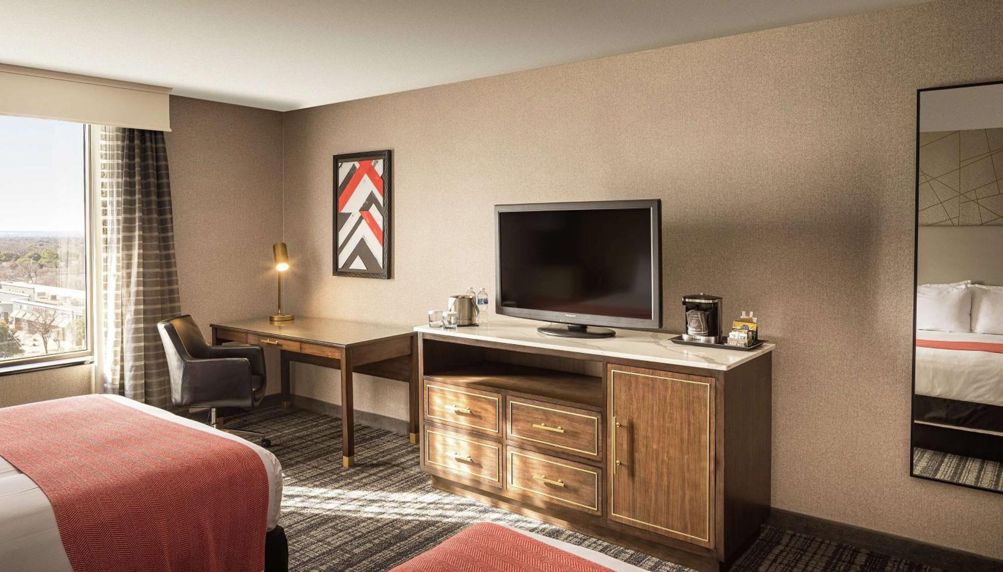 Hotel Doubletree By Hilton Dallas Near The Galleria Addison