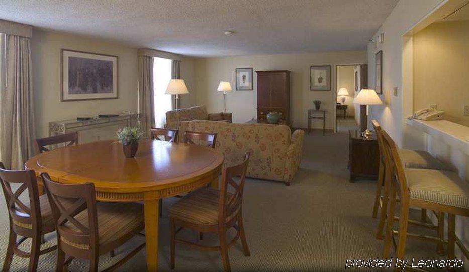 Doubletree By Hilton Dallas Near The Galleria 3*