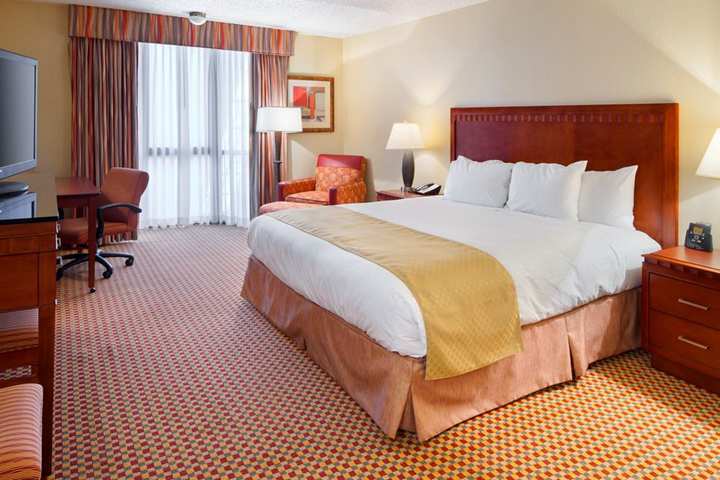 Doubletree By Hilton Dallas Near The Galleria